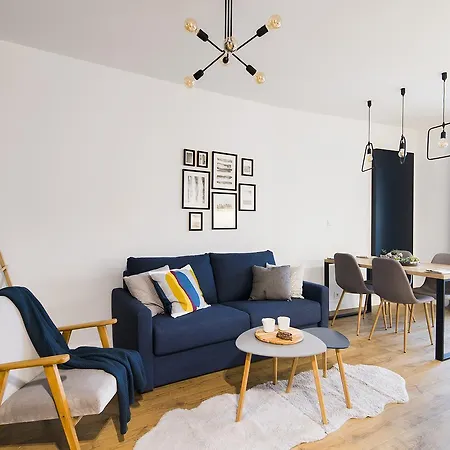 Green Apartment *